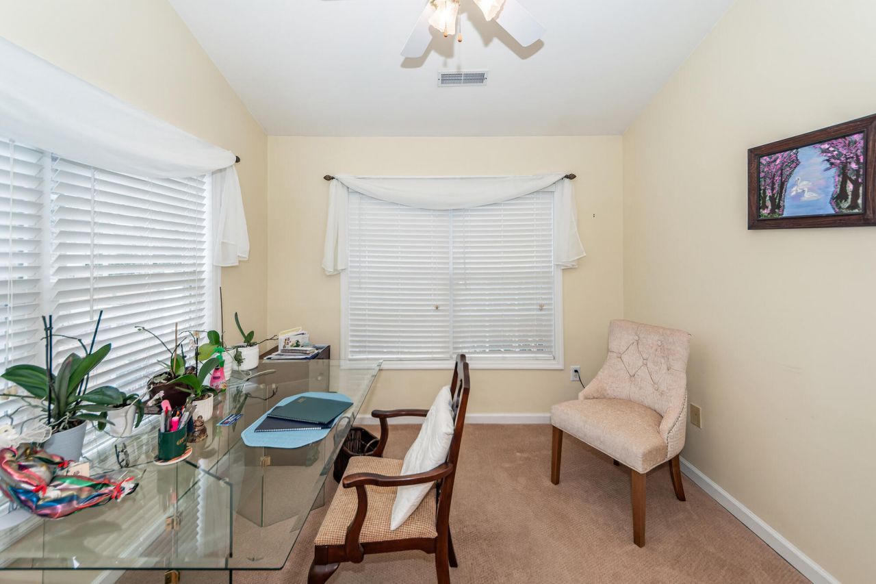 1520 Wellesley Circle Photo 4