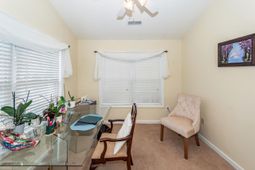 1520 Wellesley Circle photo 4