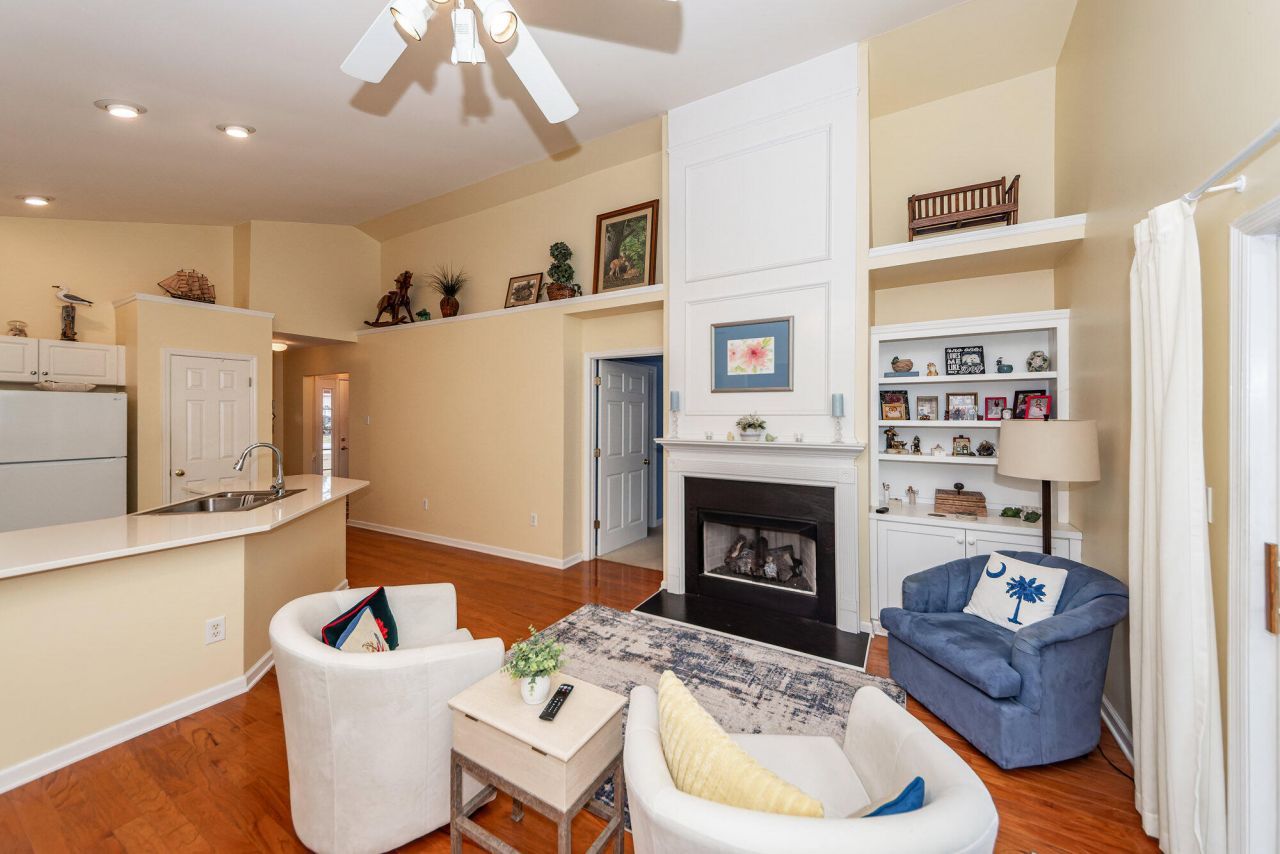 1520 Wellesley Circle Photo 7