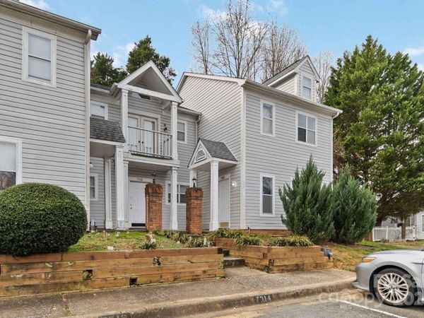 7308 Meadow Glen Drive, Mint Hill, NC 28227