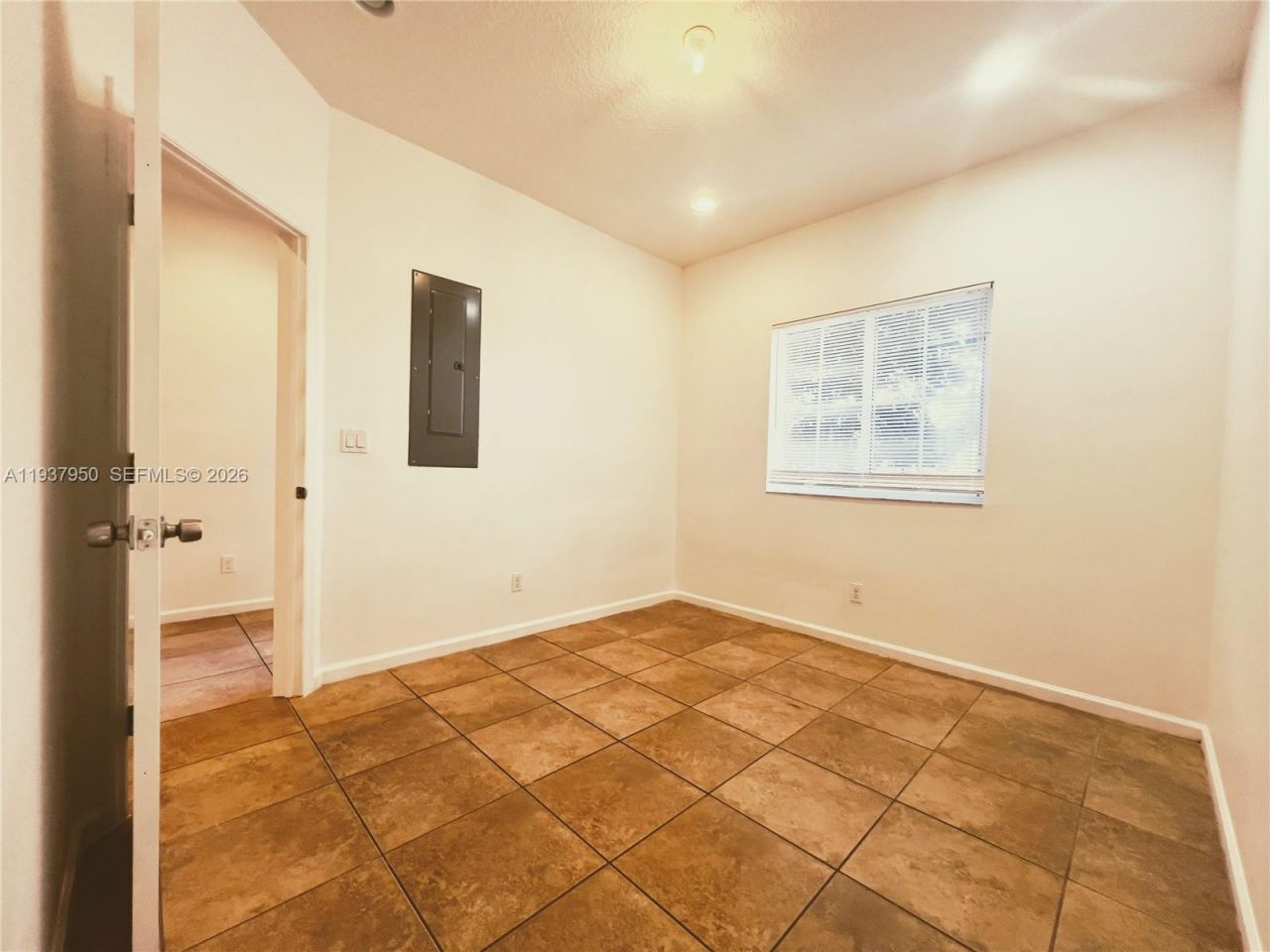 5906 Woodlands Blvd, Tamarac, FL 33319 Photo