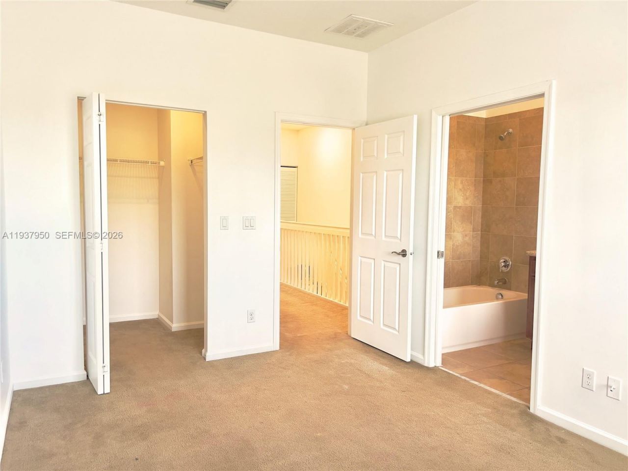 5906 Woodlands Blvd, Tamarac, FL 33319 Photo