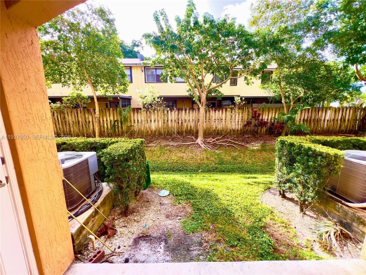 5906 Woodlands Blvd, Tamarac, FL 33319 Photo