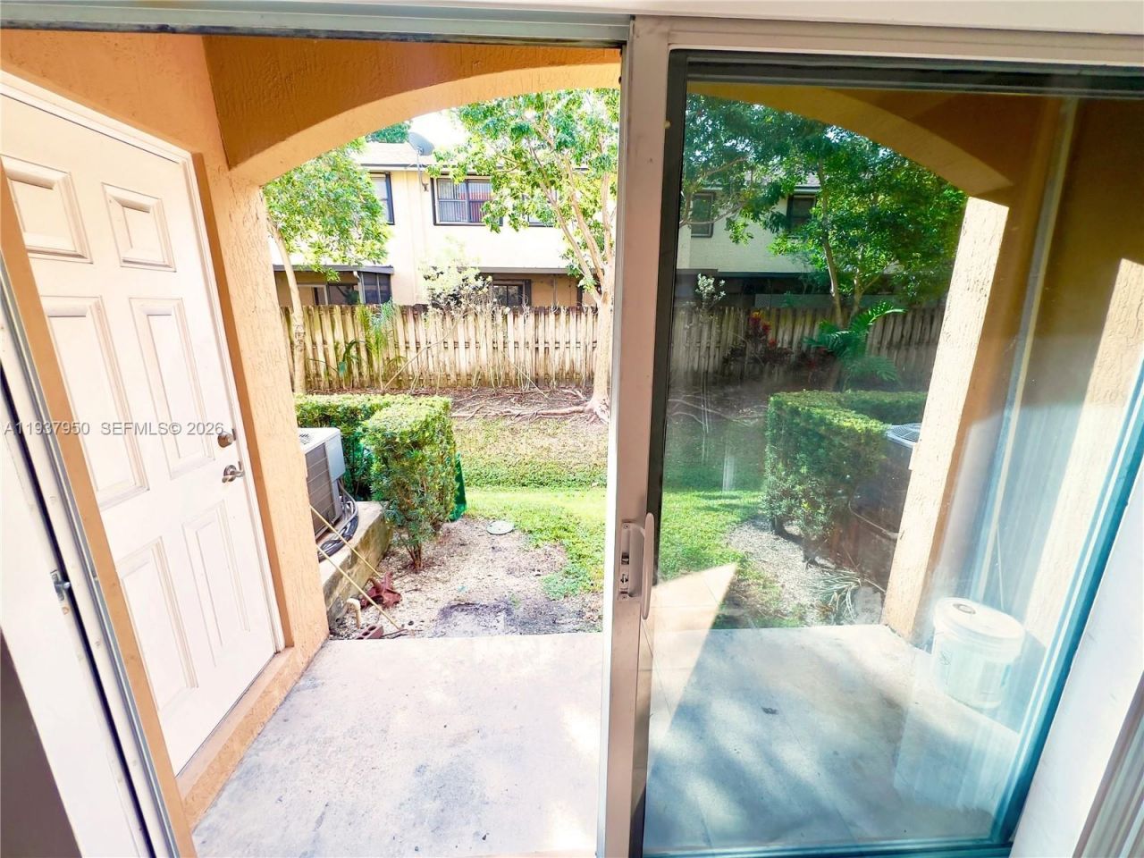 5906 Woodlands Blvd, Tamarac, FL 33319 Photo