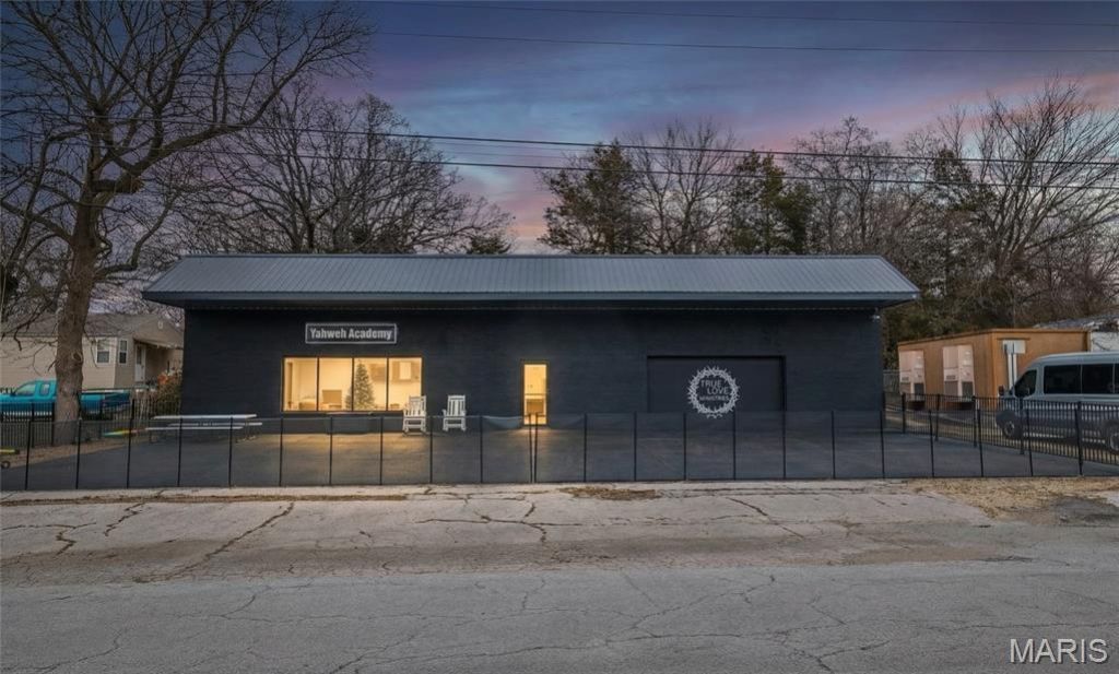 515 Elm Street, Bourbon, MO 65441 Main Photo