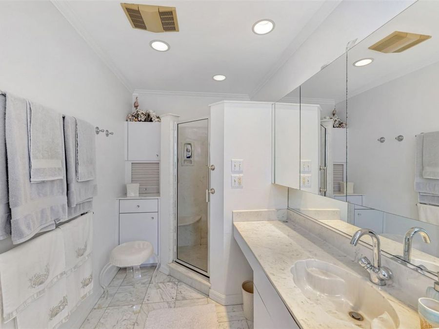 Property Image 76