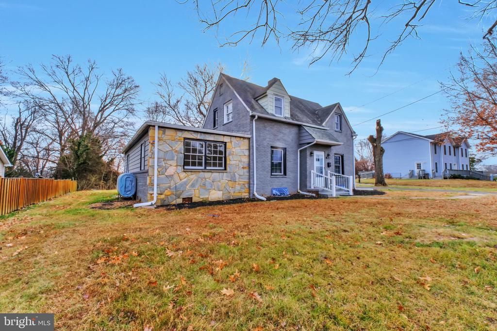 3509 Annandale Road, Annandale, VA 22003 Main Photo