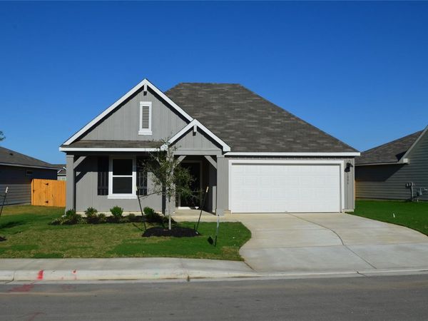 1806 Windsor BLVD, Lockhart, TX 78644