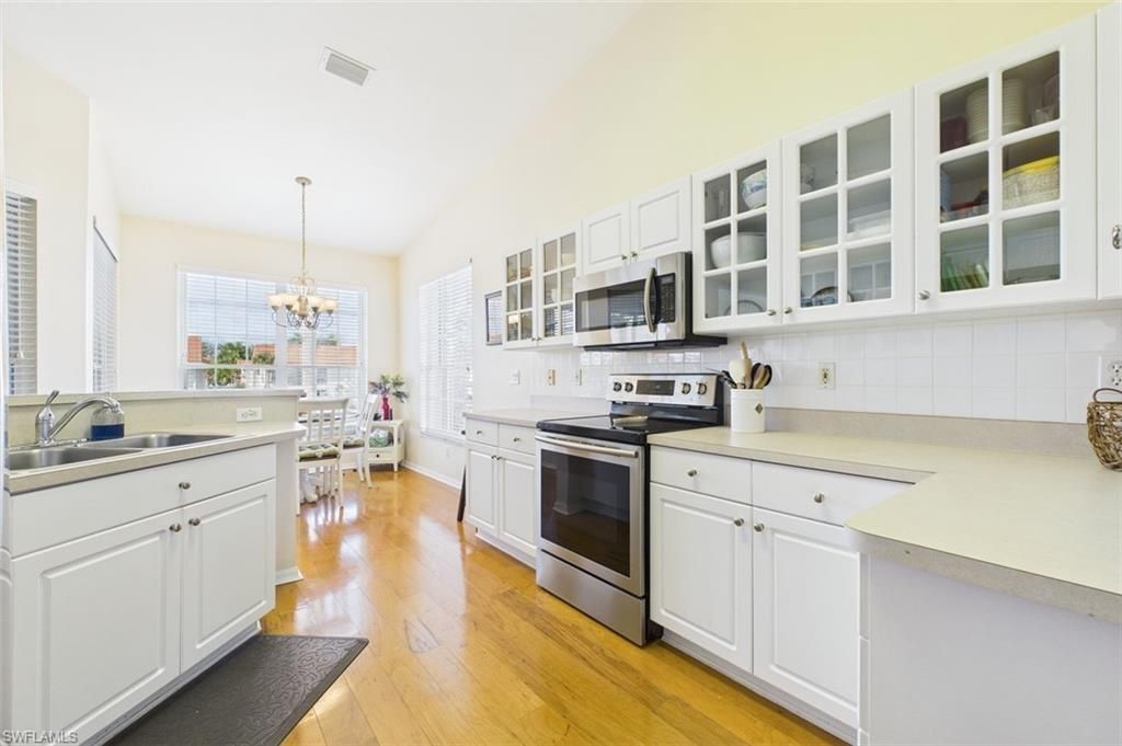 15200 Royal Windsor Ln, Unit 901, Fort Myers, FL 33919 Photo