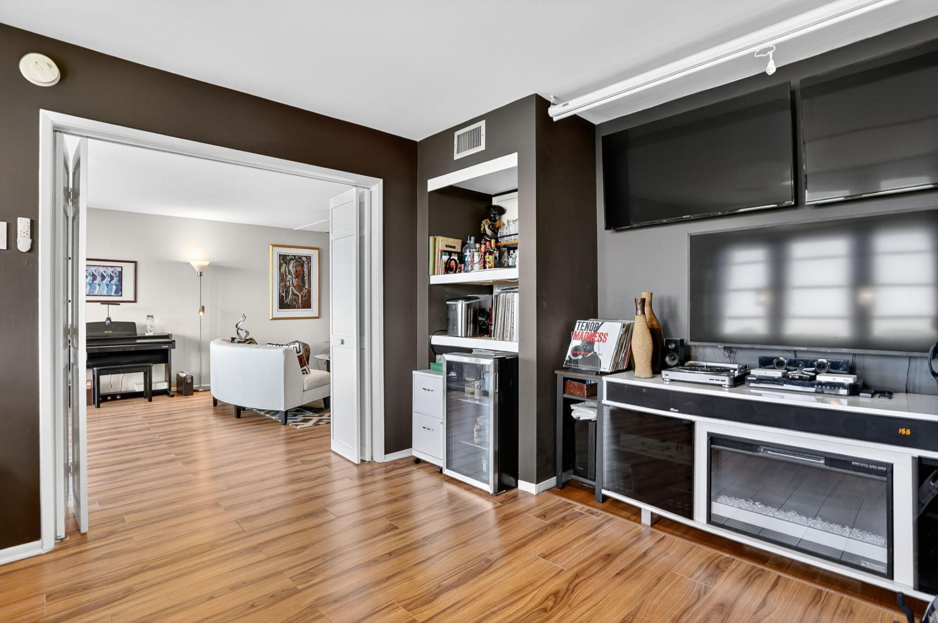 3960 Oaks Clubhouse Drive, Unit 504, Pompano Beach, FL 33069 Photo