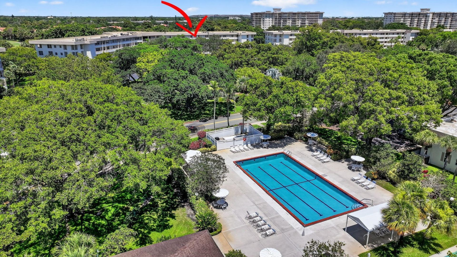 3960 Oaks Clubhouse Drive, Unit 504, Pompano Beach, FL 33069 Photo