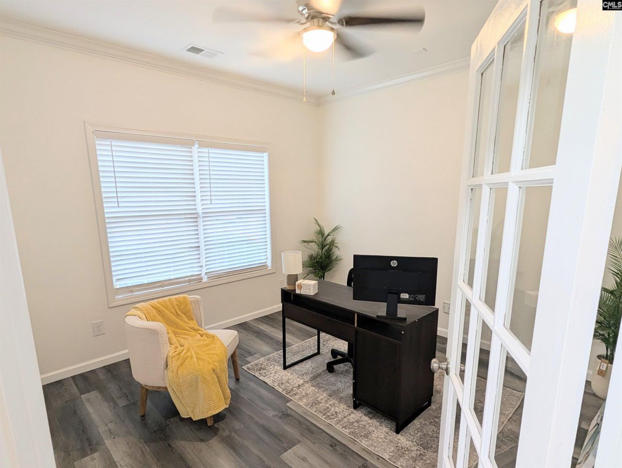 633 Chaterelle Way Photo 21