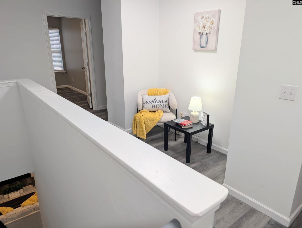 633 Chaterelle Way Photo 25