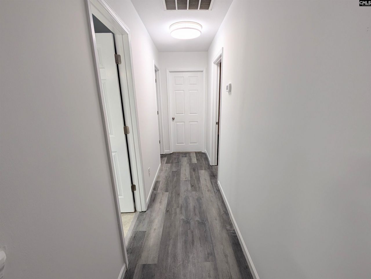 633 Chaterelle Way Photo 34