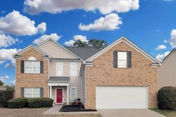 633 Chaterelle Way photo 4