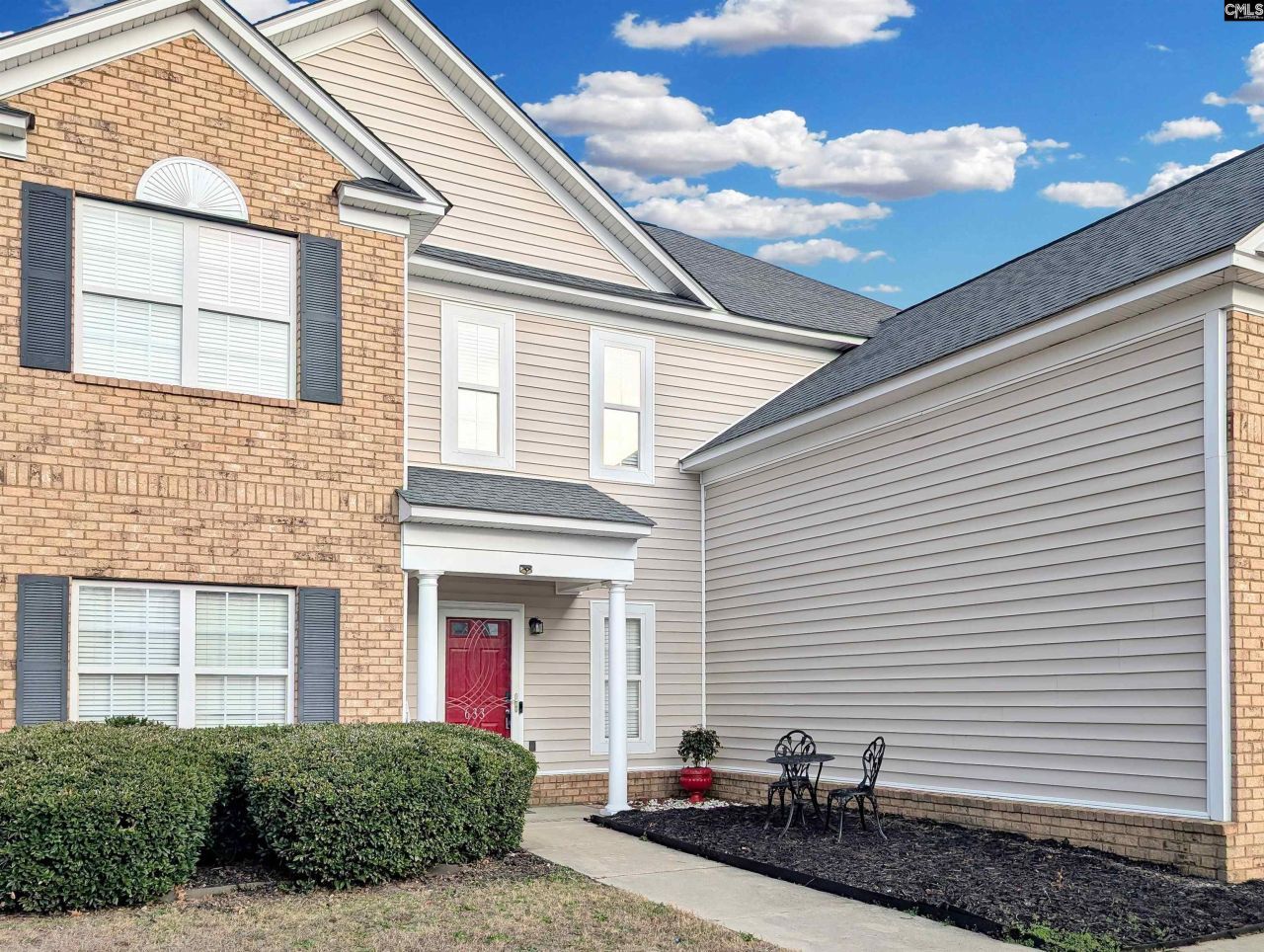 633 Chaterelle Way Photo 6