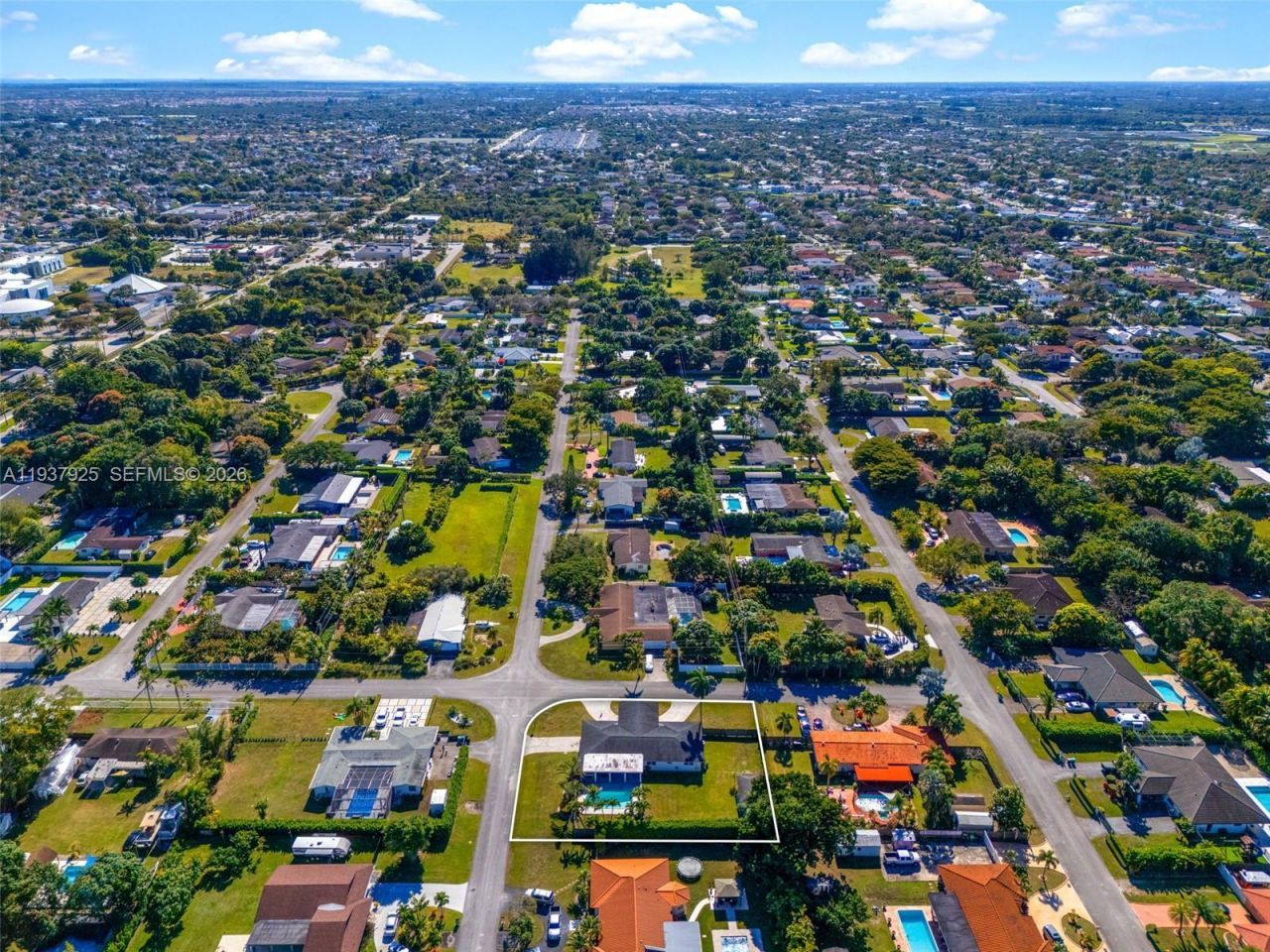 12805 SW 193rd Ter , Miami, FL 33177 Photo