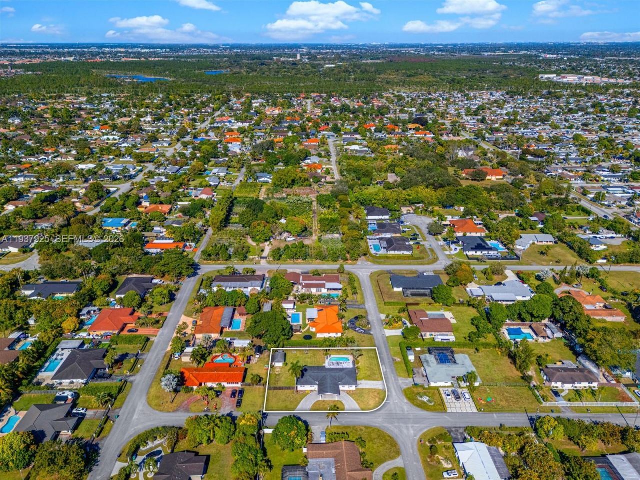 12805 SW 193rd Ter , Miami, FL 33177 Photo