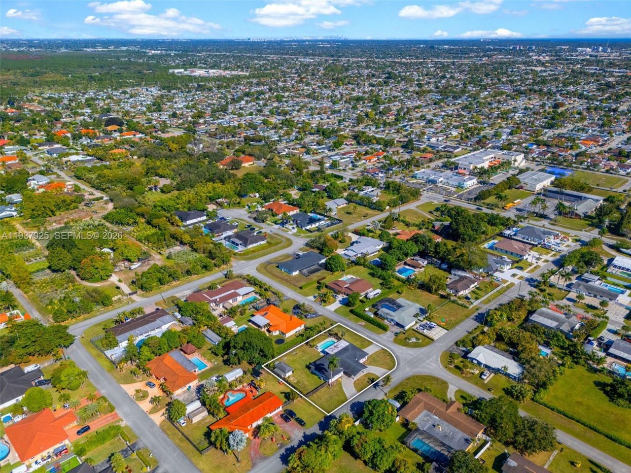 12805 SW 193rd Ter , Miami, FL 33177 Photo