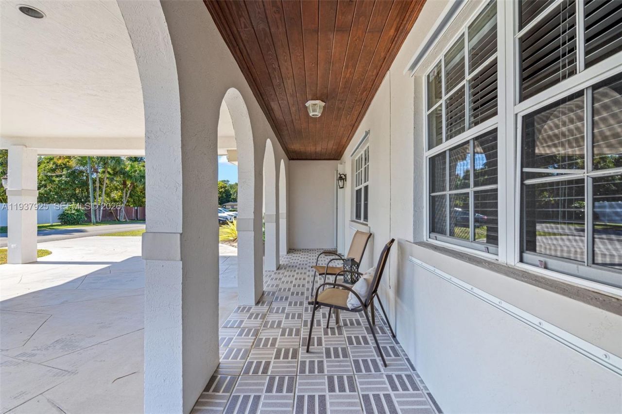 12805 SW 193rd Ter , Miami, FL 33177 Photo