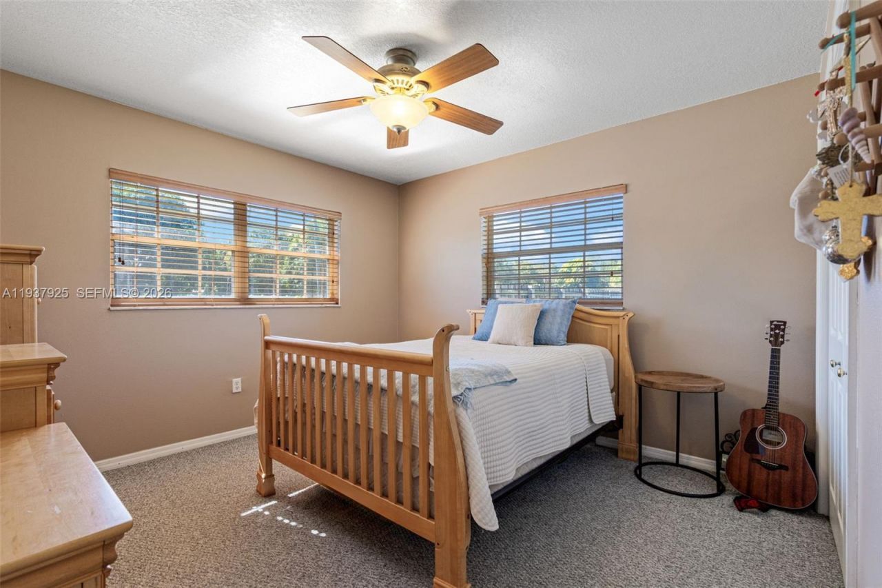 12805 SW 193rd Ter , Miami, FL 33177 Photo