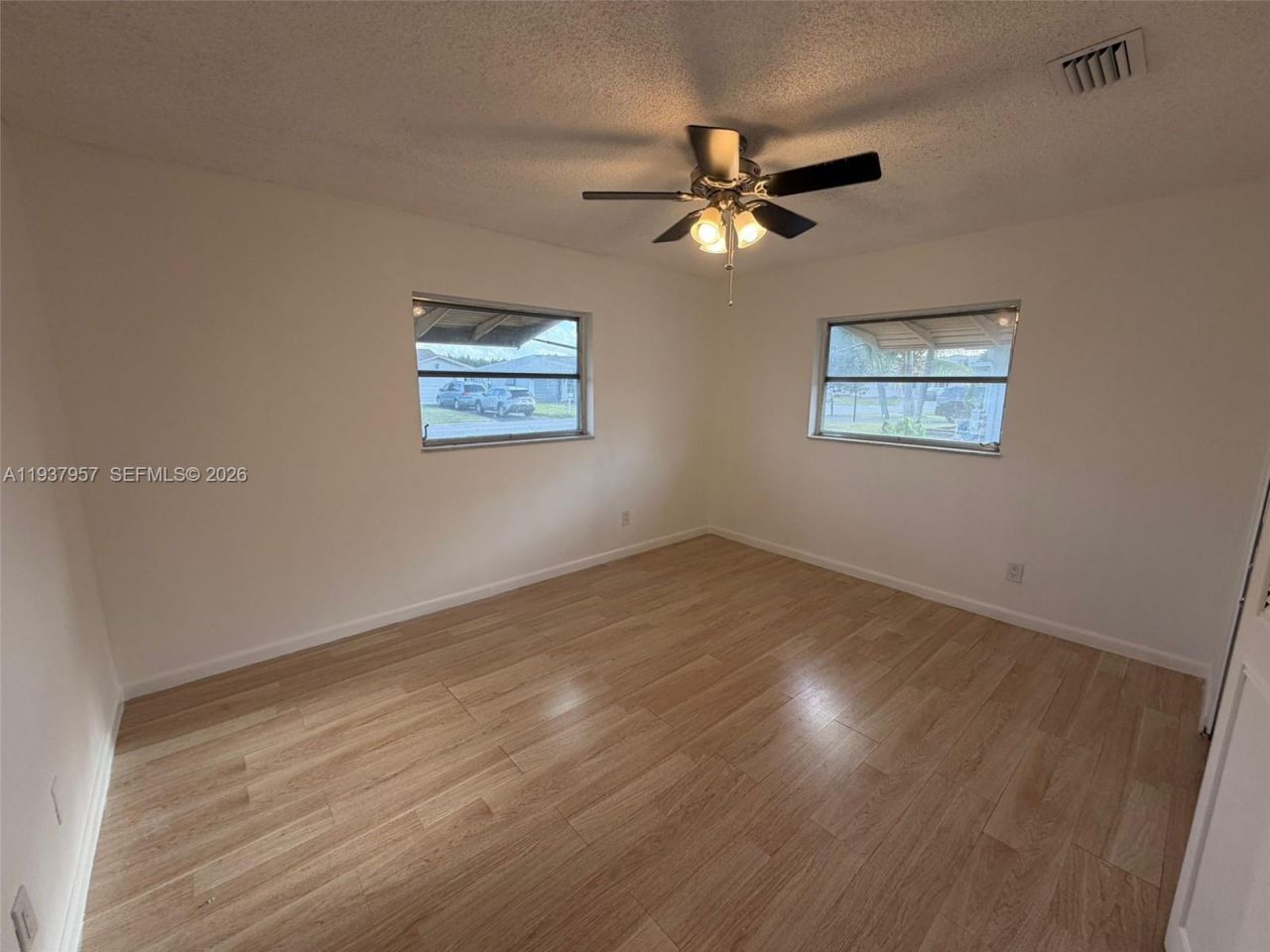 9507 NW 80th Ct, Tamarac, FL 33321 Photo