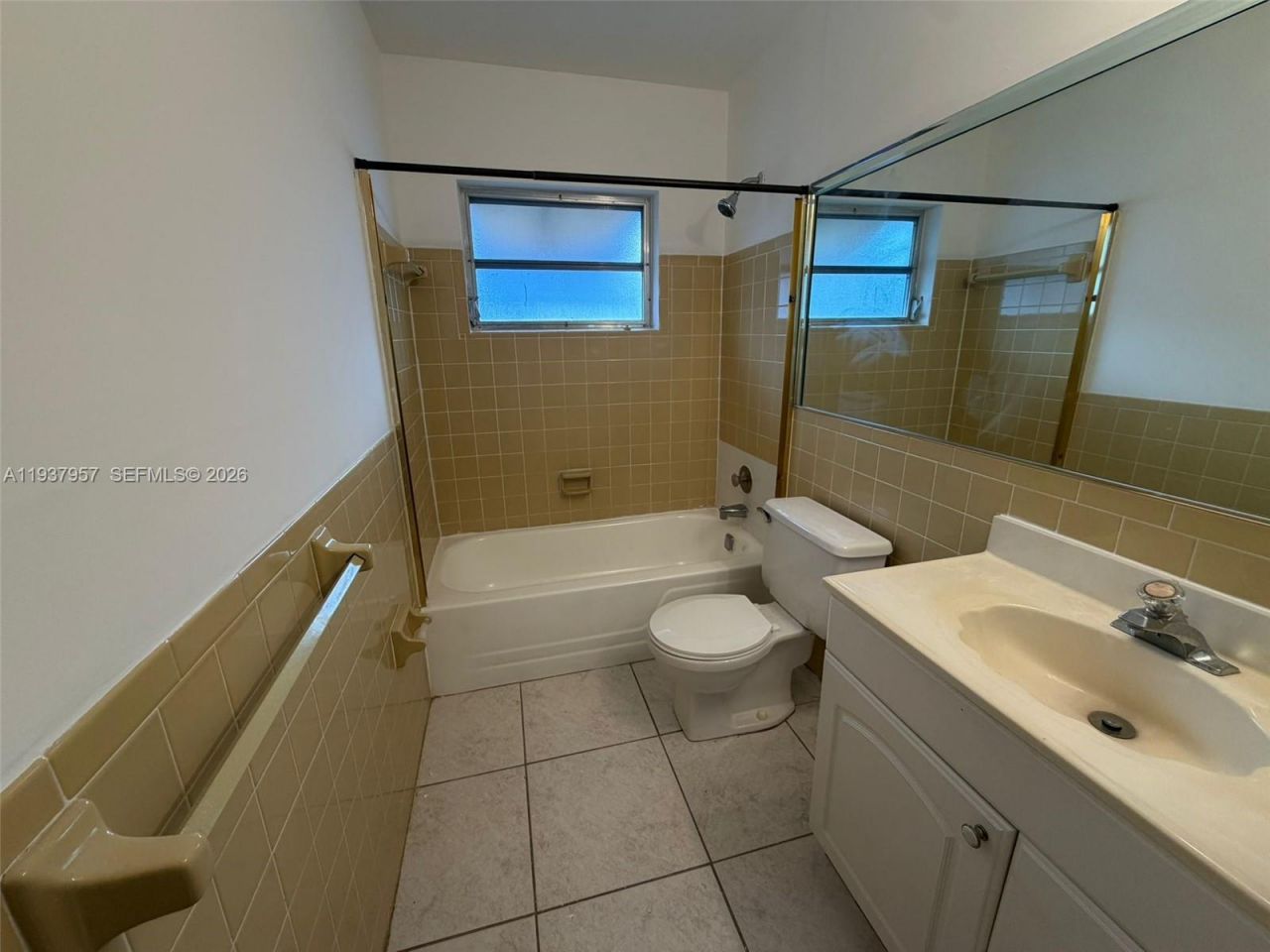 9507 NW 80th Ct, Tamarac, FL 33321 Photo