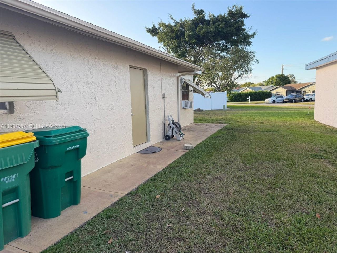 9507 NW 80th Ct, Tamarac, FL 33321 Photo