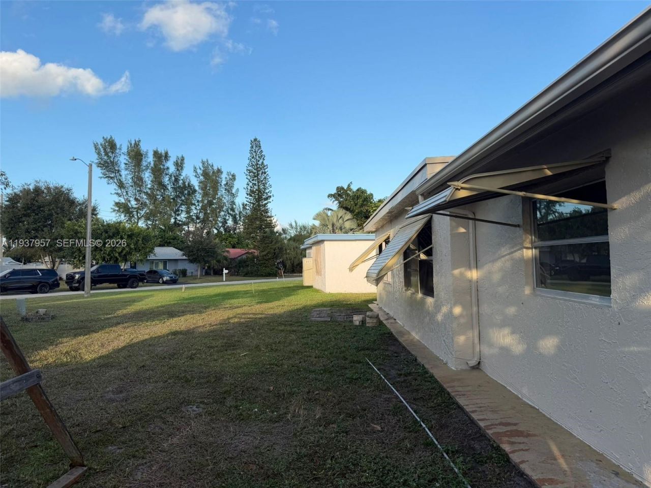 9507 NW 80th Ct, Tamarac, FL 33321 Photo