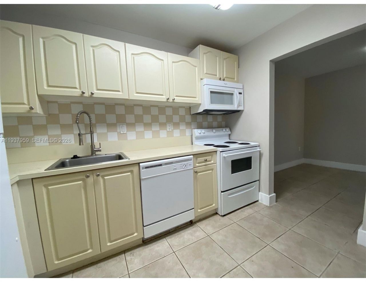 10431 N Kendall Dr, Unit D306, Miami, FL 33176 Photo