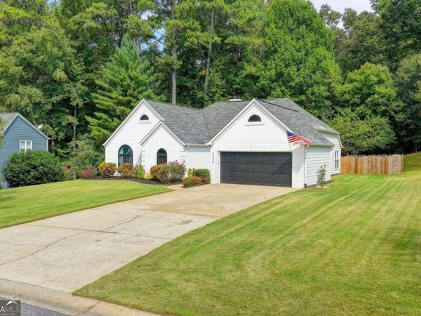 6435 Dressage Crossing, Cumming, GA 30040