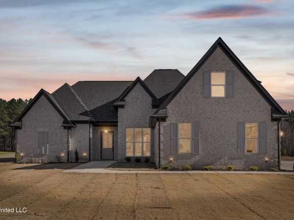 5064 Sophia Lane, Hernando, MS 38632