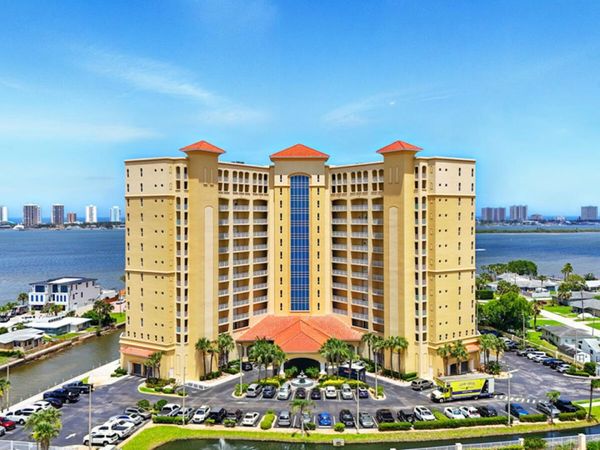 2801 S Ridgewood Avenue, Unit 905, South Daytona, FL 32119