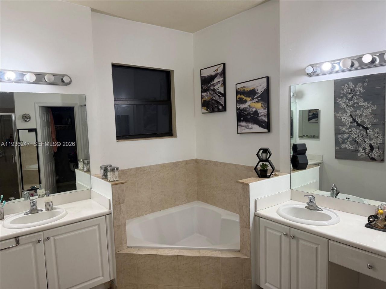 685 SE 37th Pl, Homestead, FL 33033 Photo