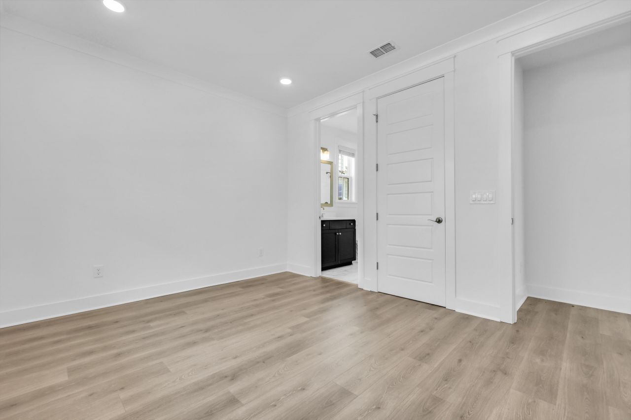 2319 Minifarm Way Photo 12