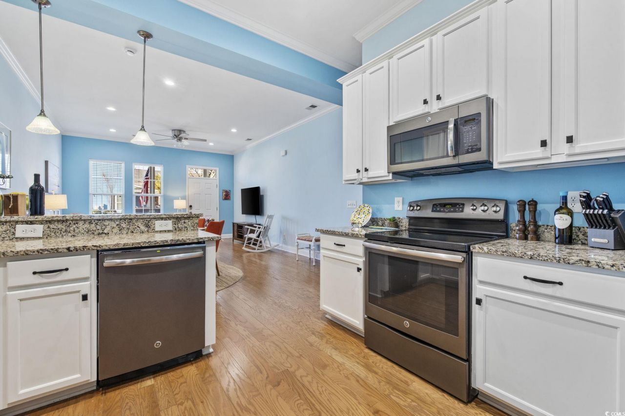 718 Shine Ave. Photo 15