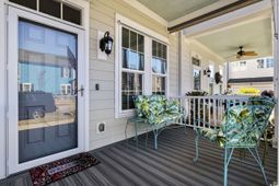 718 Shine Ave. photo 4