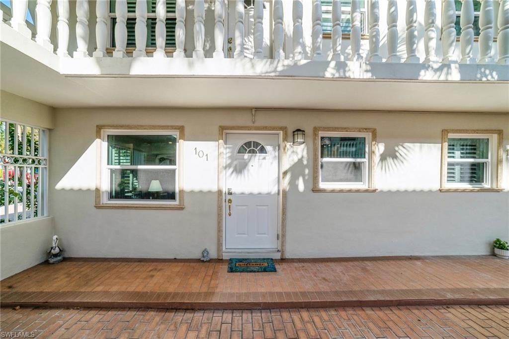 980 7th Ave S, Unit 101, Naples, FL 34102 Photo