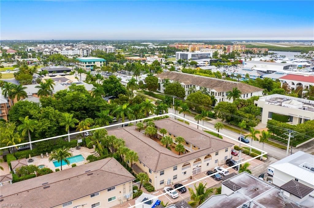 980 7th Ave S, Unit 101, Naples, FL 34102 Photo