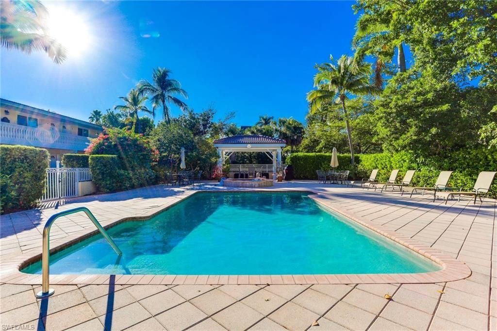 980 7th Ave S, Unit 101, Naples, FL 34102 Photo