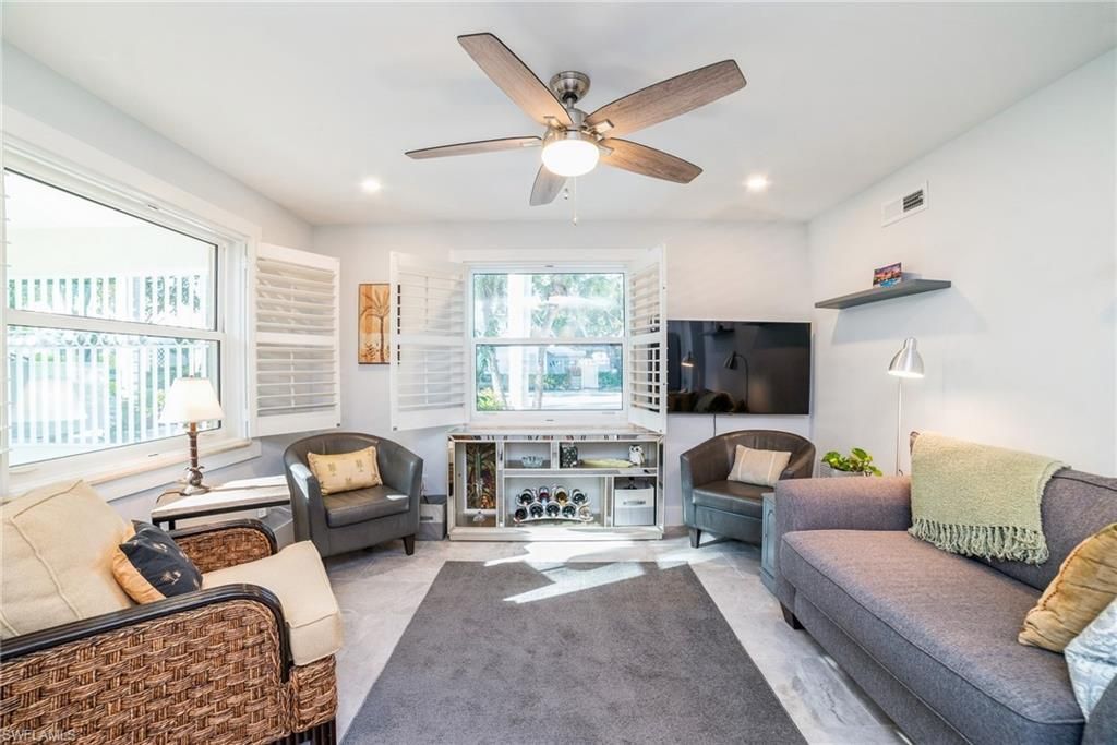 980 7th Ave S, Unit 101, Naples, FL 34102 Photo