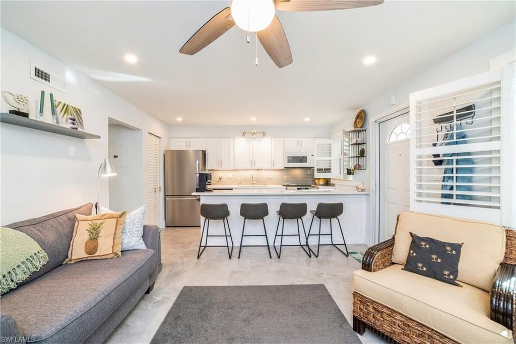 980 7th Ave S, Unit 101, Naples, FL 34102 Photo