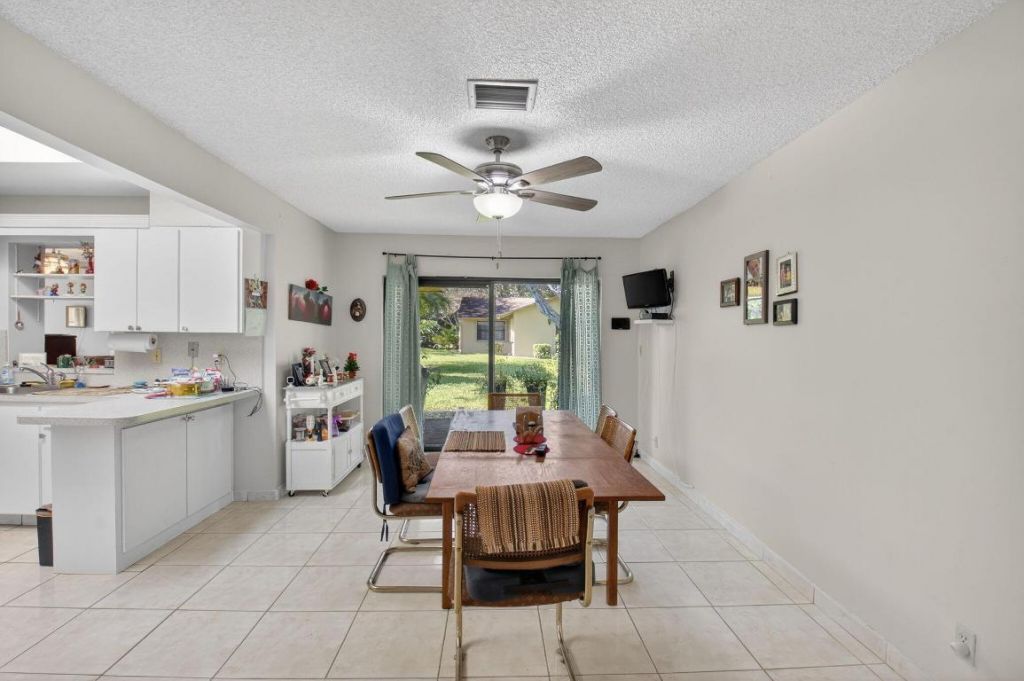 738 NW 24th Avenue, Delray Beach, FL 33445 Photo