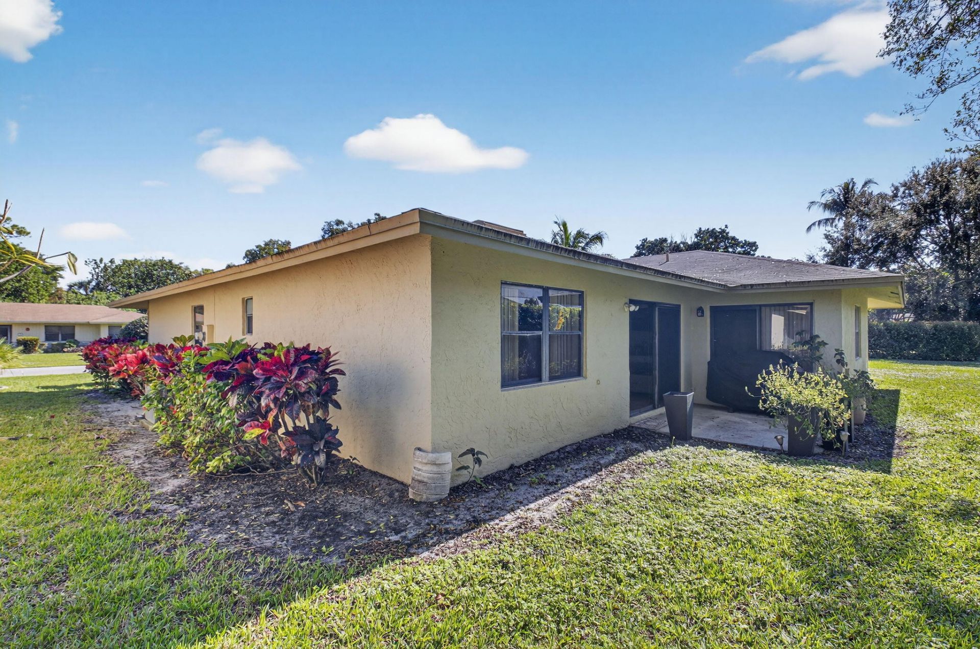 738 NW 24th Avenue, Delray Beach, FL 33445 Photo