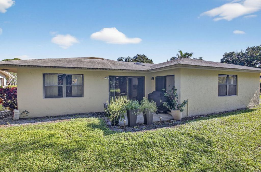 738 NW 24th Avenue, Delray Beach, FL 33445 Photo