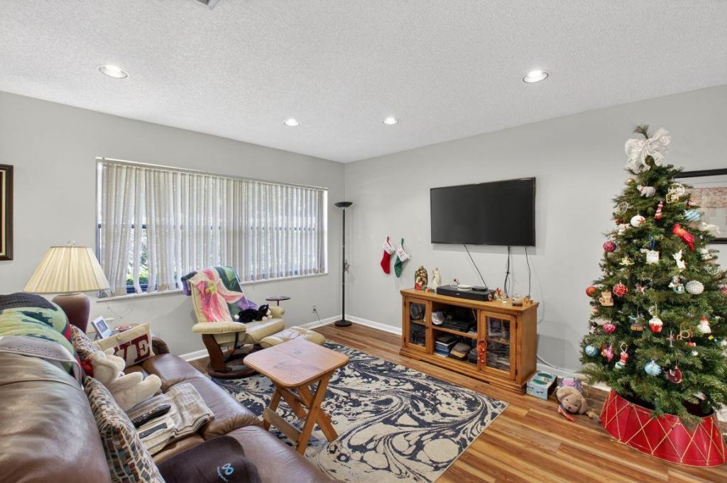 738 NW 24th Avenue, Delray Beach, FL 33445 Photo