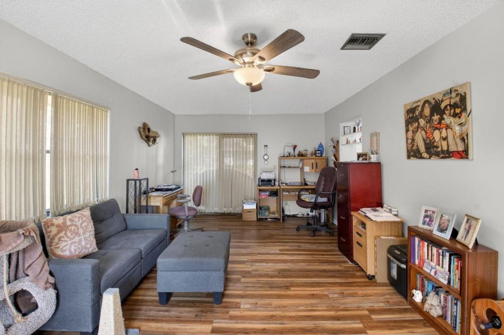 738 NW 24th Avenue, Delray Beach, FL 33445 Photo