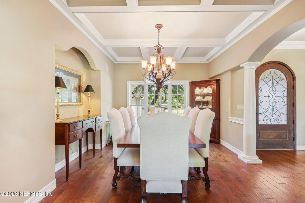 8881 Shining Oak Court, Jacksonville, FL 32217 Photo