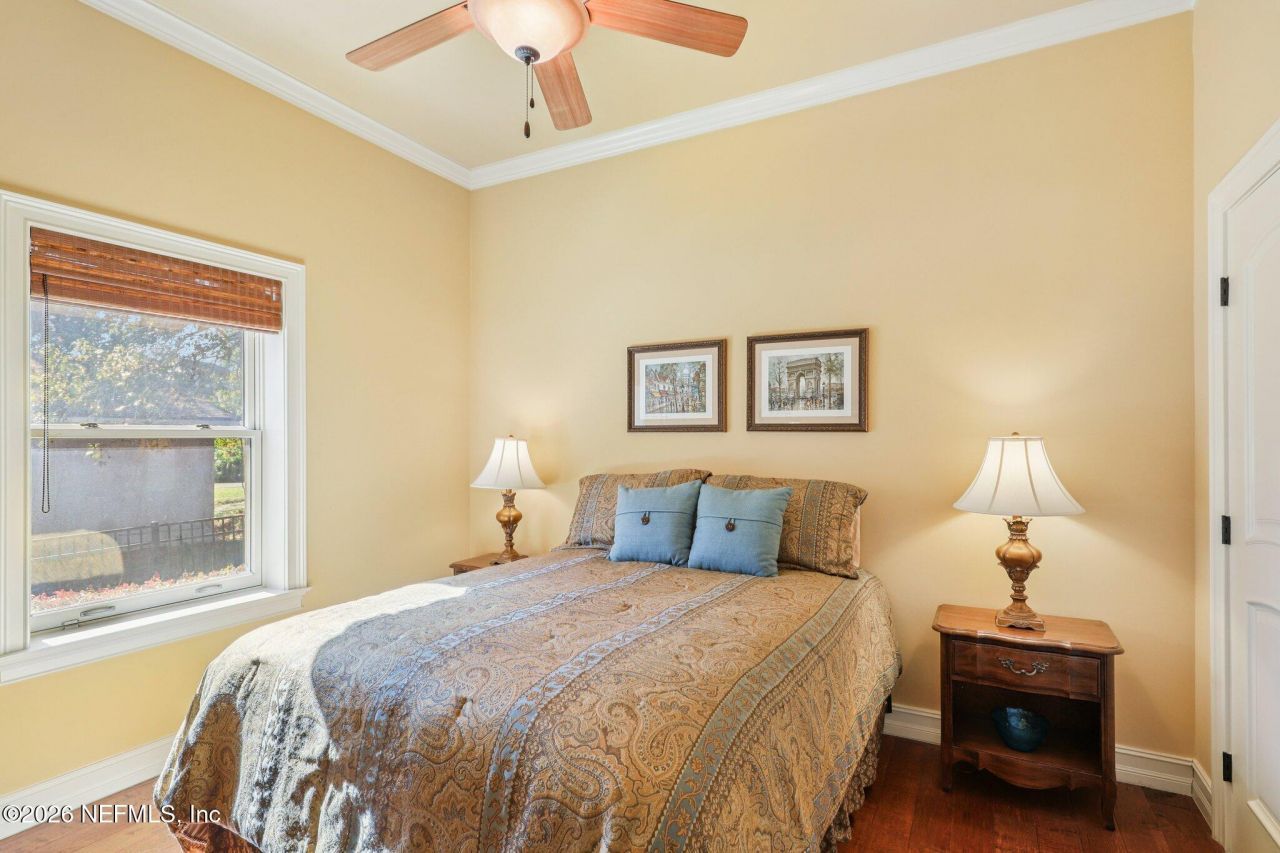 8881 Shining Oak Court, Jacksonville, FL 32217 Photo