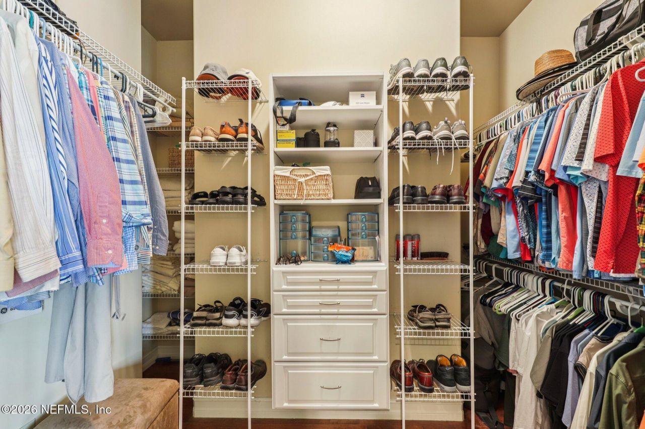 8881 Shining Oak Court, Jacksonville, FL 32217 Photo